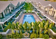 Dallas Beach Resort