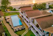 Dallas Beach Resort