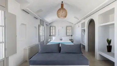 Danae Suites