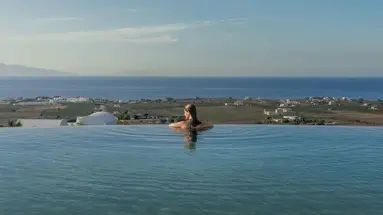 Danae Suites