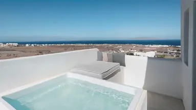 Danae Suites