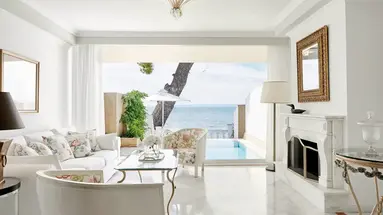 Danai Beach Resort & Villas