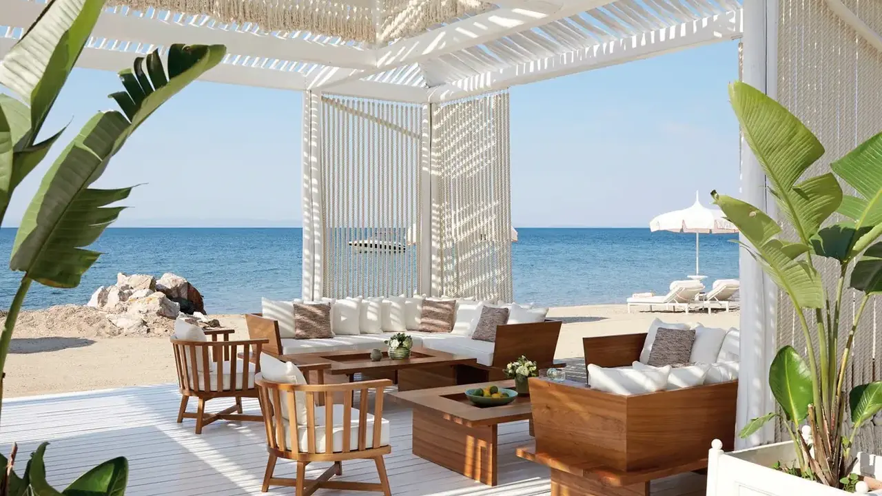 Danai Beach Resort & Villas