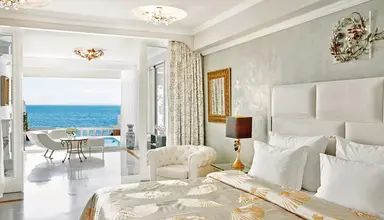 Danai Beach Resort & Villas