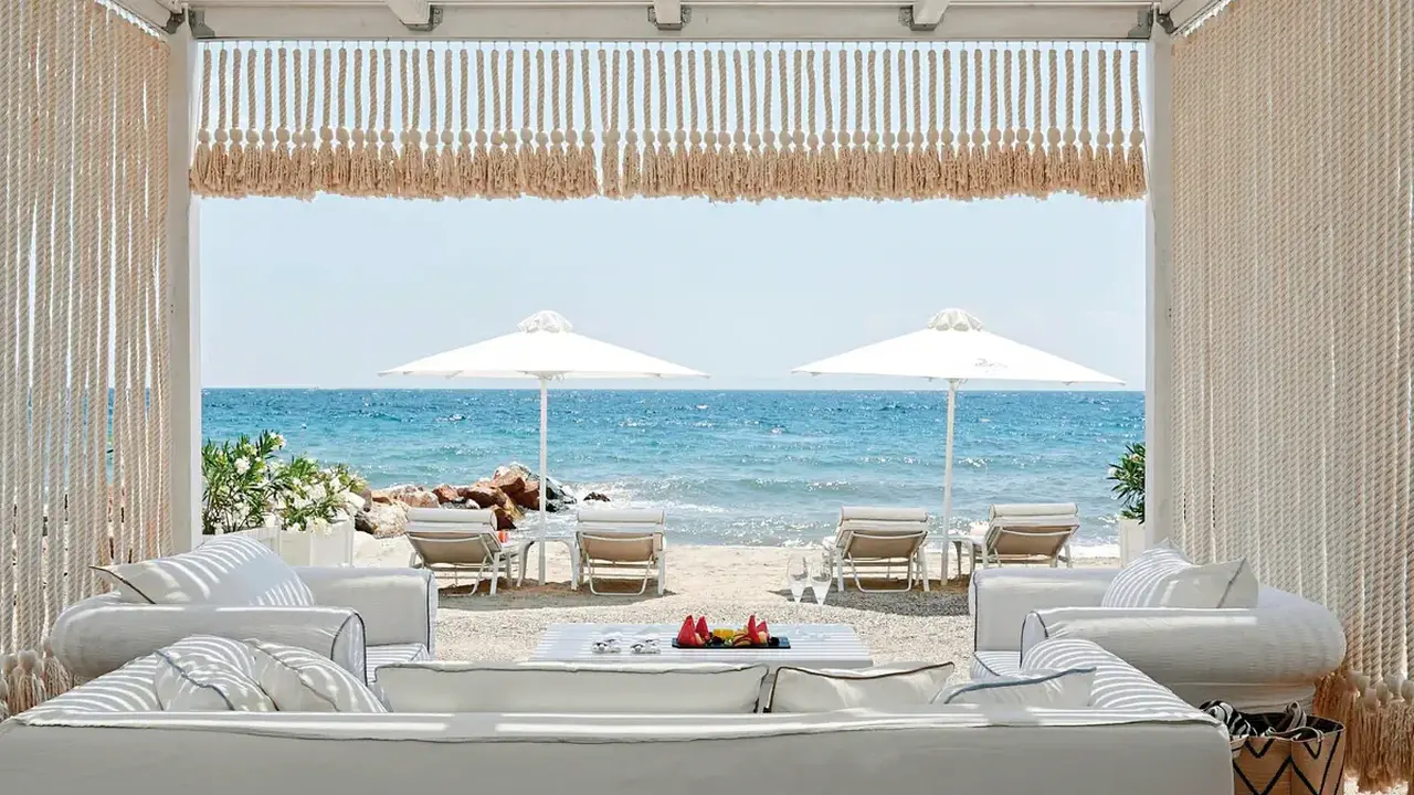 Danai Beach Resort & Villas