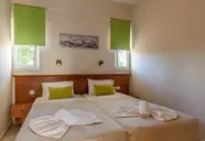 Danelis Studios & Apartments