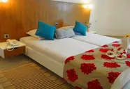 Daphne Club Skanes Beach