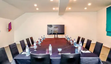 Dash Resort