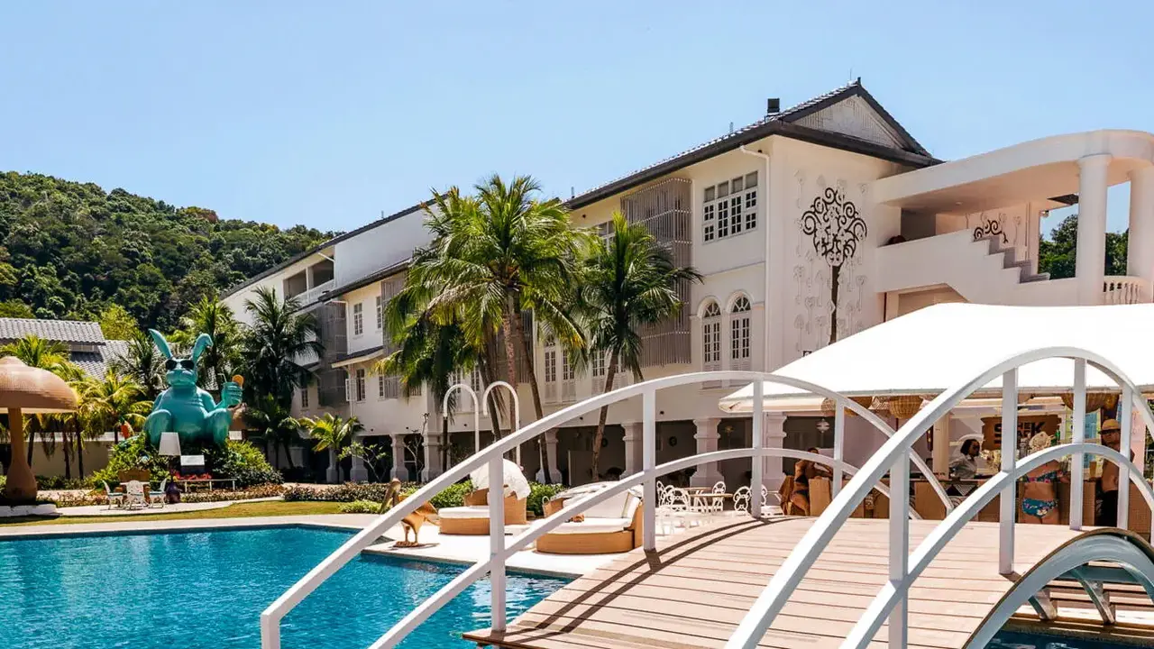 Dash Resort