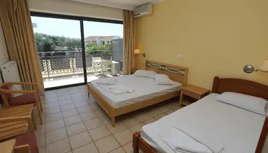 Dassia Holiday Club