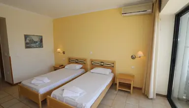 Dassia Holiday Club