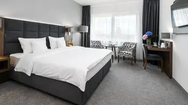 DB Hotel