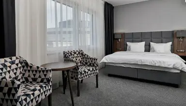 DB Hotel