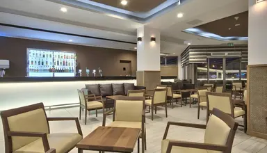 db Seabank Resort & Spa