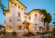 De La Ville (Riccione)