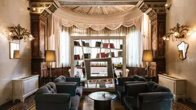 De La Ville (Riccione)