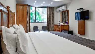 De Mandarin Beach Resort Suites & Villas