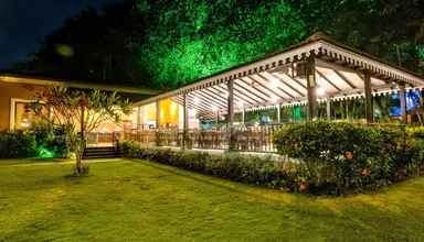De Mandarin Beach Resort Suites & Villas