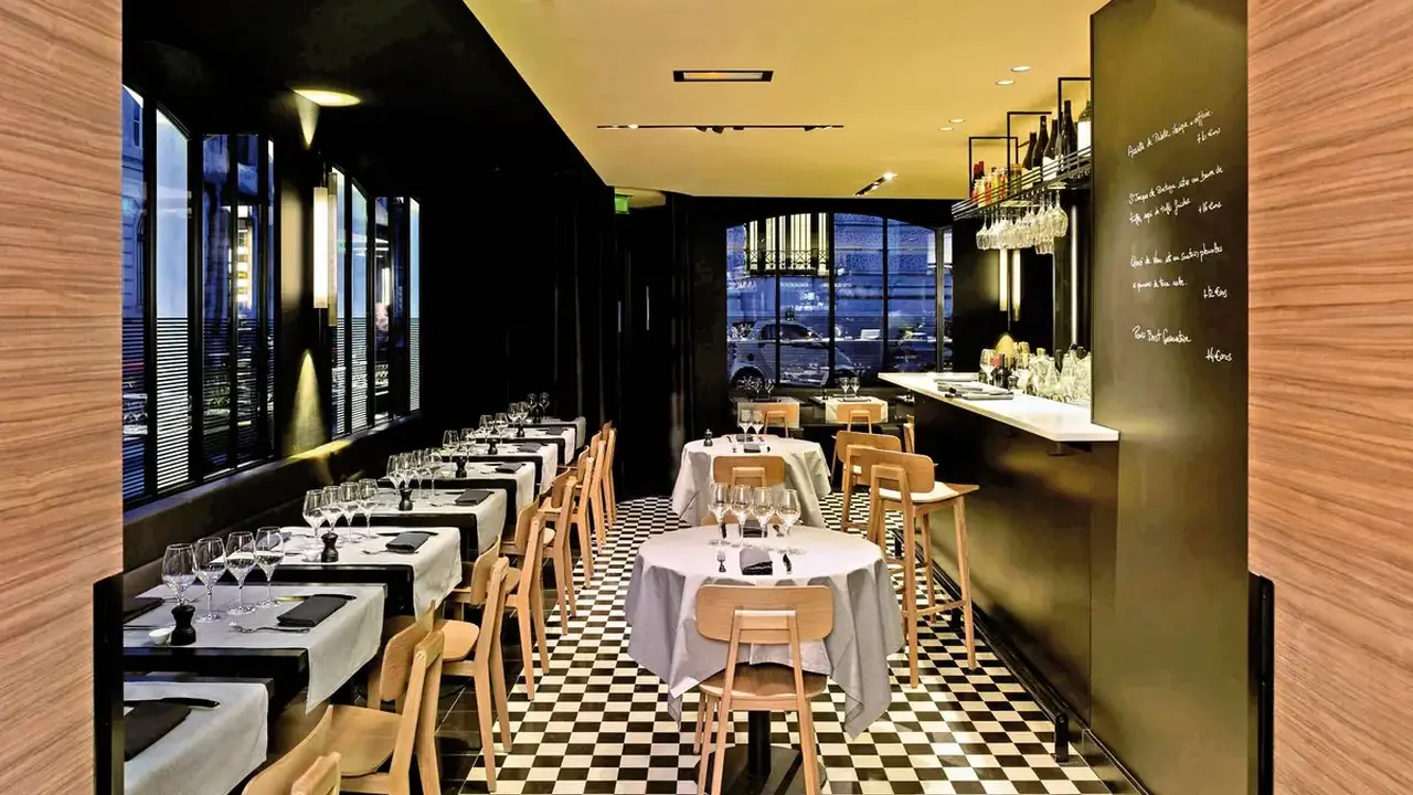 De Nell Résidence (Paris)