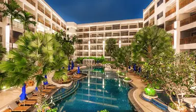 Deevana Plaza Patong Resort