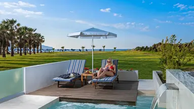 Delfina Tropic Beach