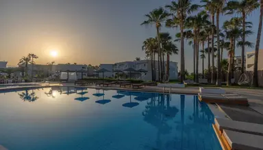Delfina Tropic Beach