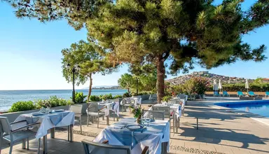 Delfinia Beach and Bungalows