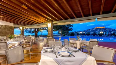 Delfinia Beach and Bungalows 