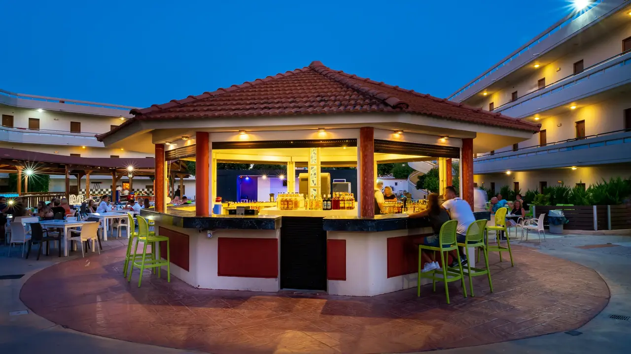 Delfinia Resort