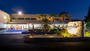 Delfinia Resort