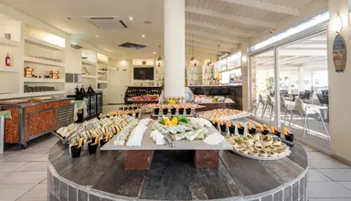 Delfinia Resort