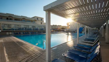 Delfinia Resort
