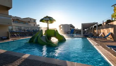 Delfinia Resort