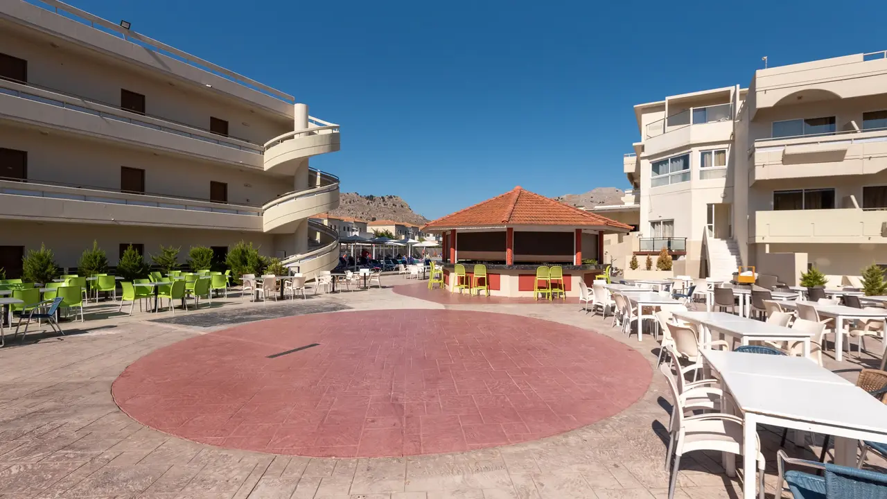 Delfinia Resort