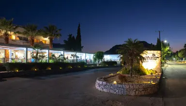 Delfinia Resort