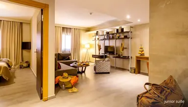 Dellarosa Suites & Spa