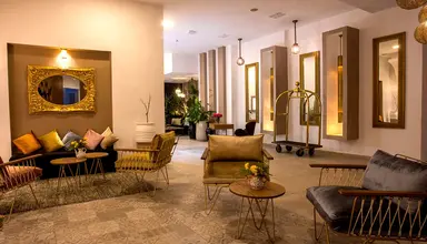 Dellarosa Suites & Spa