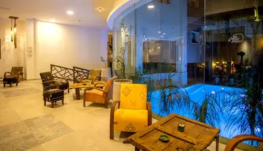 Dellarosa Suites & Spa