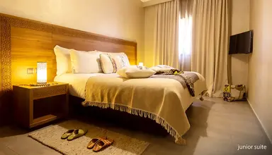 Dellarosa Suites & Spa