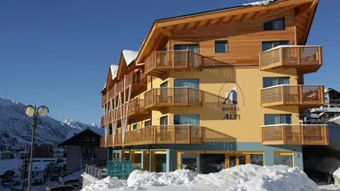 Delle Alpi
