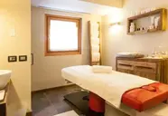 Delle Alpi
