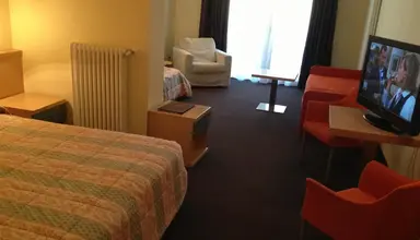 Delle Alpi