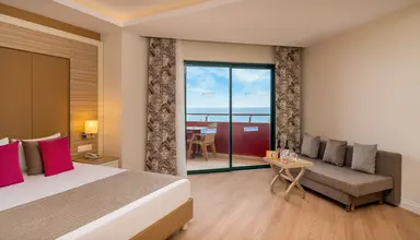 Delphin Deluxe Resort