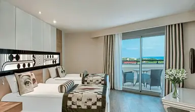 Delphin Imperial