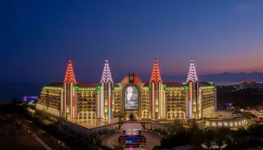 Delphin Imperial