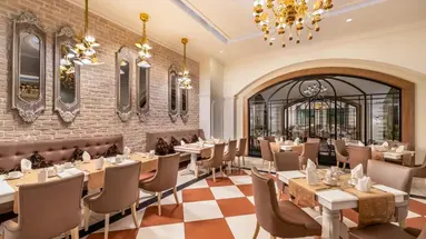 Delphin Imperial