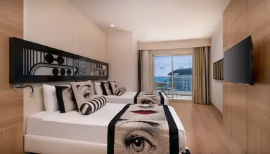 Delphin Imperial