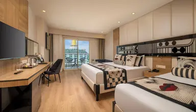 Delphin Imperial