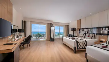 Delphin Imperial