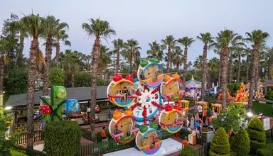 Delphin Palace